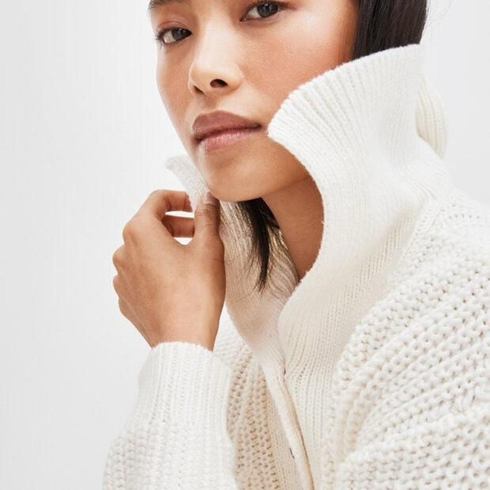 Cream Cozy Knit Henley Pullover Sweater - Picture 2 of 8
